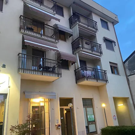 דירה Casa Dell'orso ביאלה